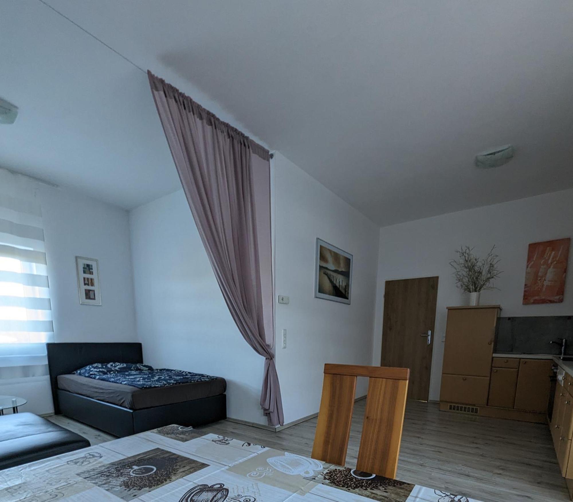 Ferienwohnung Atzbach Екстер'єр фото