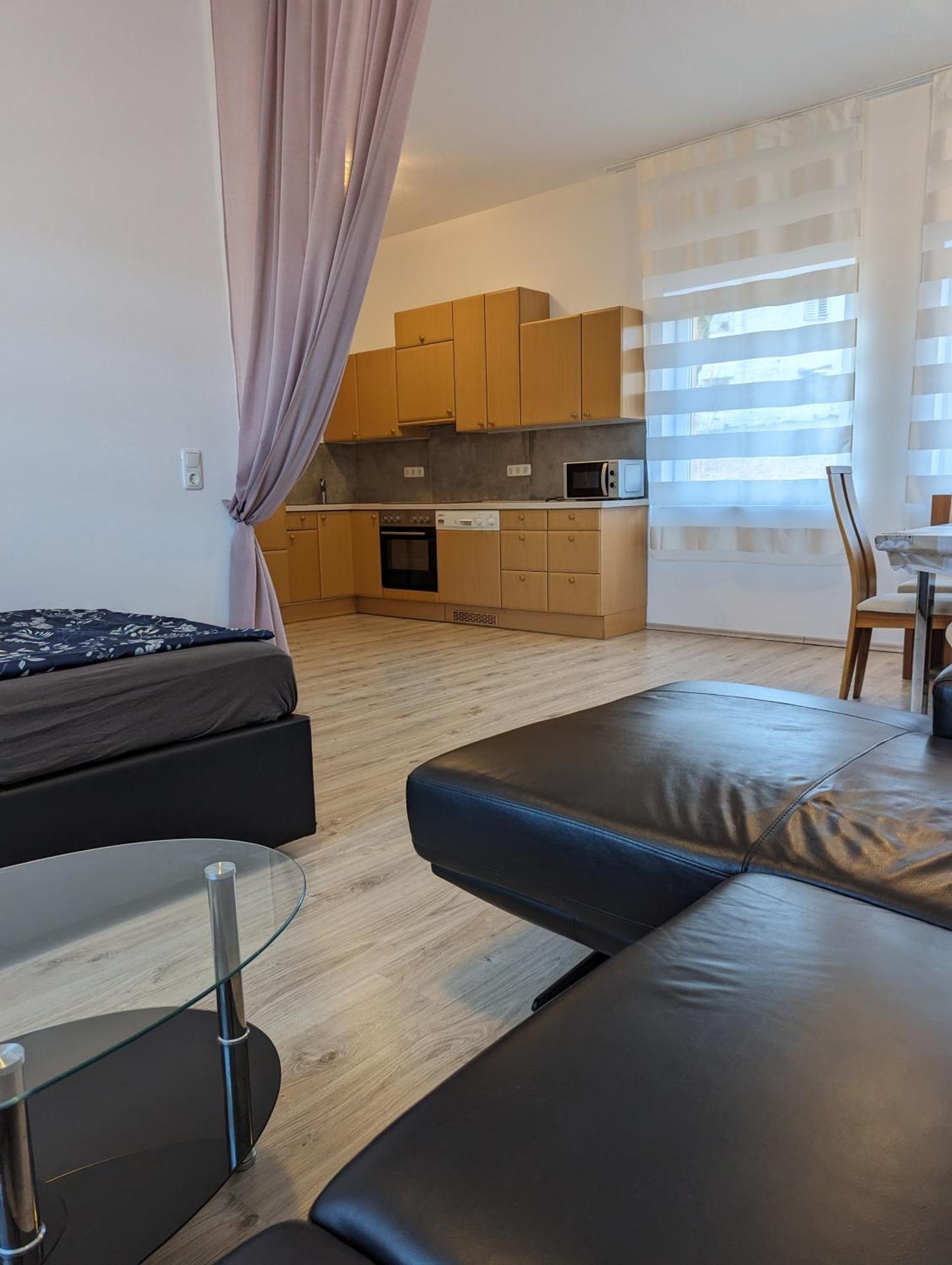 Ferienwohnung Atzbach Екстер'єр фото